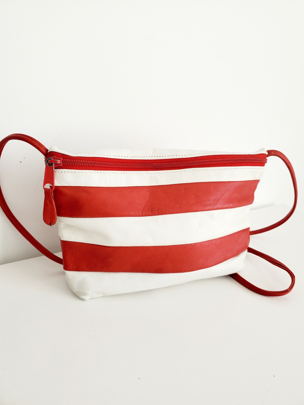 Striped Red & White Leather Crossbody Bag — Casual Everyday Carry - Vintage
